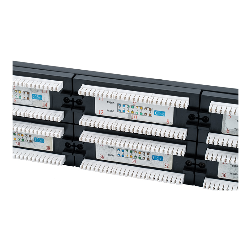 Panel de conexión Cat5e de 19 pulgadas y 2 U sin blindaje de 48 puertos (IDC de doble propósito; con inserto de cartón plástico) SP-3204D48-C5E