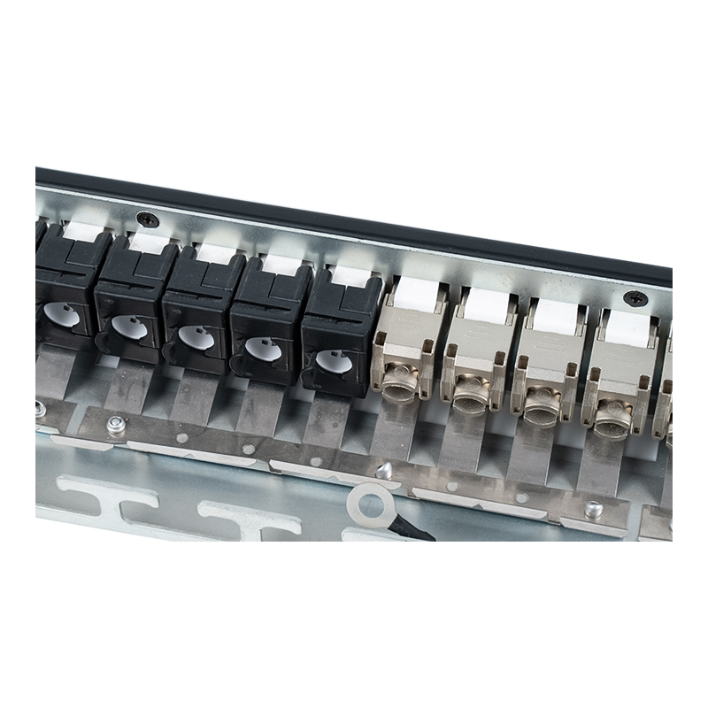 Panel de conexión blindado 1U de 19 pulgadas y 24 puertos (con módulo C6A) SP-3246S-24P